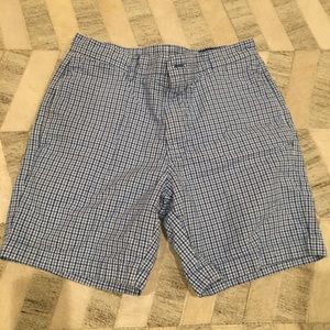 Vineyard vines shorts